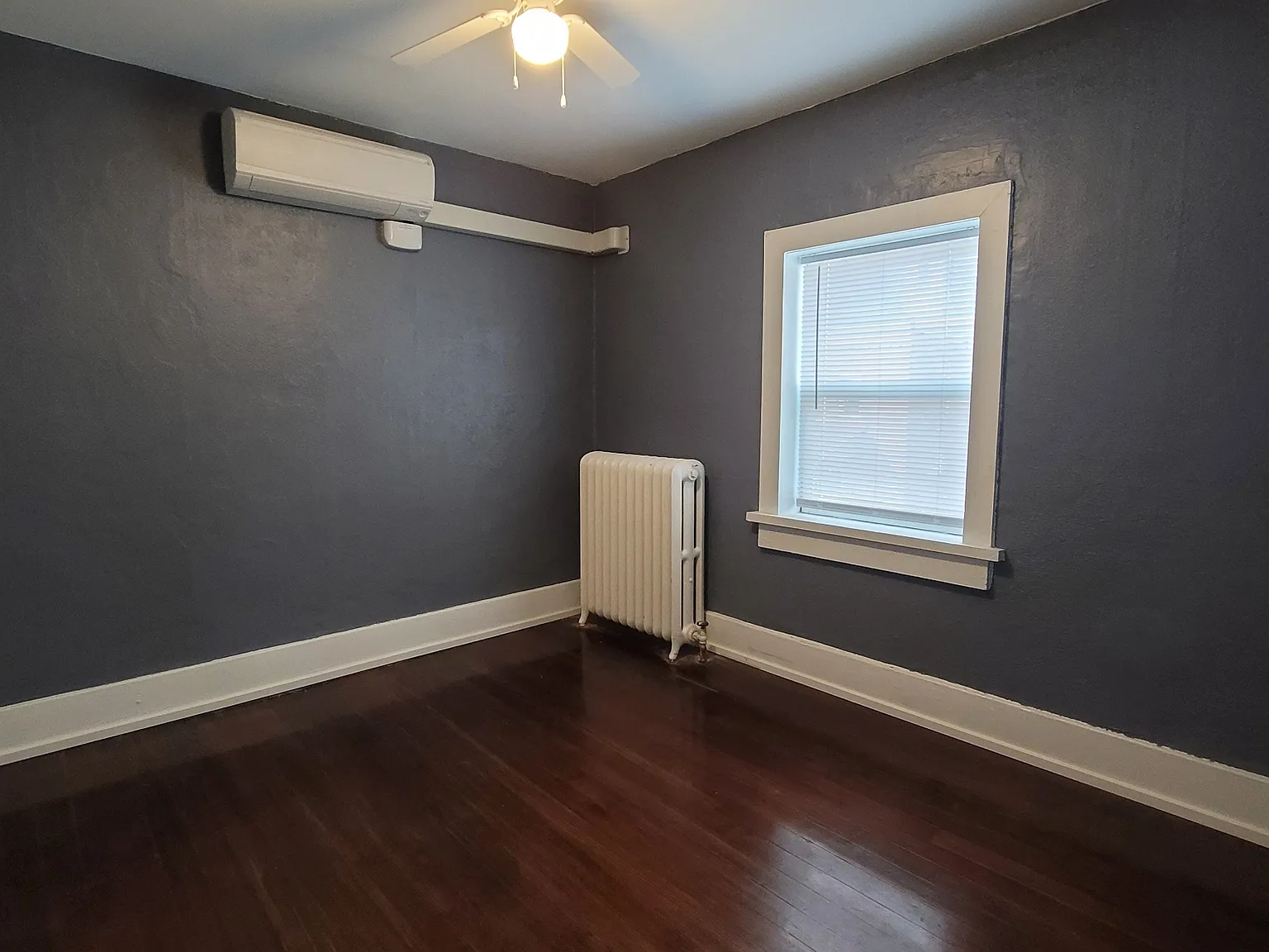 1 bed, 430 sqft, $1,000 — Photo 4