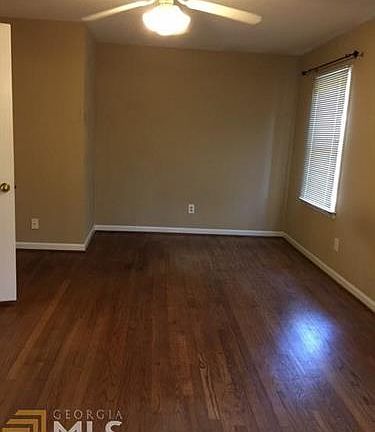 5th image of 3621 Tanglewood Dr