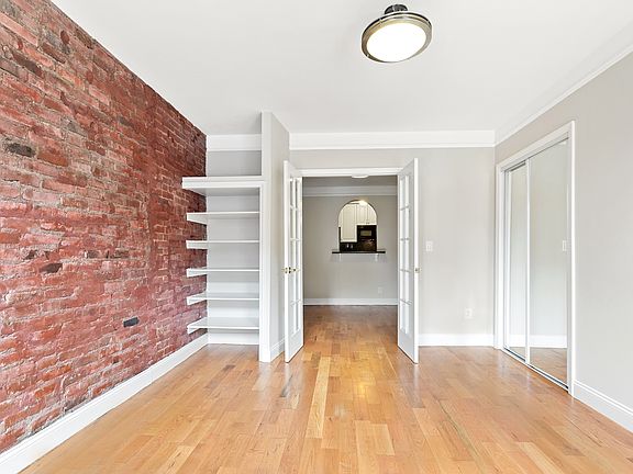 2nd image of 714 9th Ave APT 2b