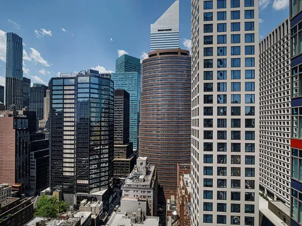 250 East 54th Street image 13 of 21