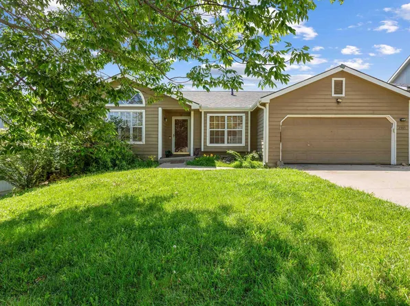2505 Via Linda Dr, Lawrence, KS 66047