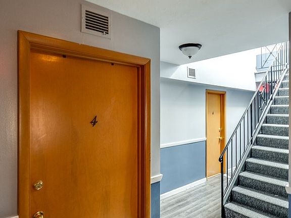 3rd image of 25600 Country Club Blvd Unit 4