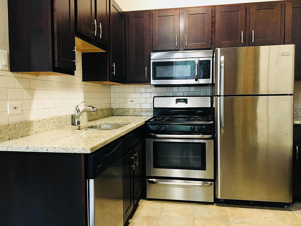 1st image of 3433 N Elaine Pl APT 2F