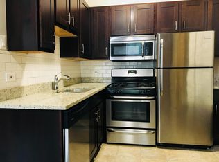 3433 N Elaine Pl APT 2F, Chicago, IL 60657