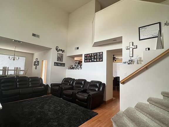 4th image of 8947 Rocky Creek Ct