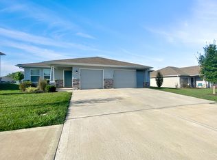 108 SW Rose St, Blue Springs, MO 64014