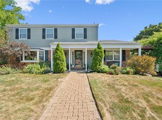 301 Coachman Rd, Allison Park, PA 15101