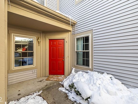 2nd image of 3740 Magenta Ln