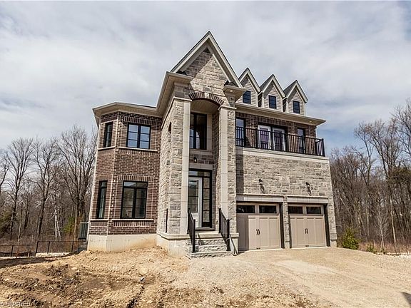 3rd image of 143 Ambrous Cres