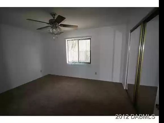 5th image of 979 Golf Ave