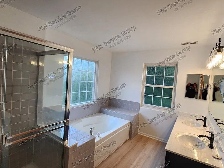 1523 Schumacher Dr — Photo 10