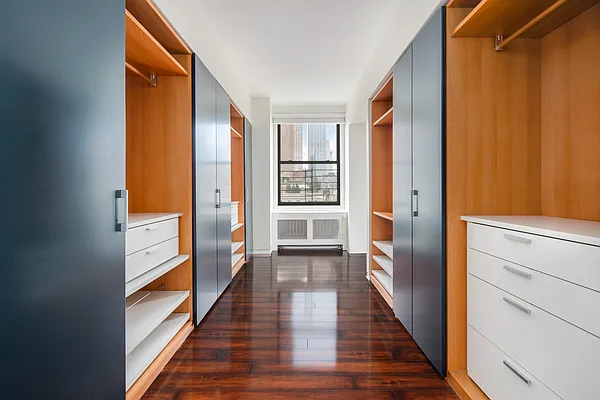 Rented by Coleman Real Estate Group | media 33