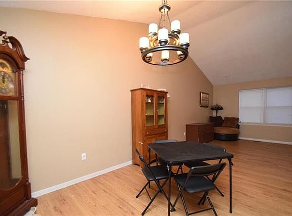 5th image of 3631 Freemansburg Ave