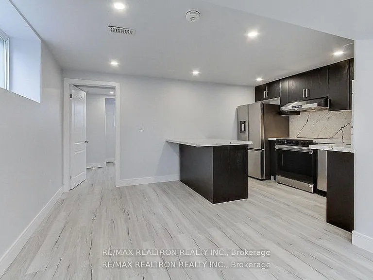 31 Goodman Cres #BSMNT B — Photo 9
