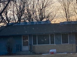 503 W Cedar St, Riley, KS 66531