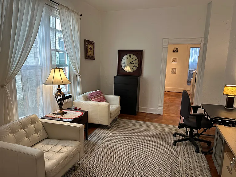 62 Lincoln St #2 — Photo 4