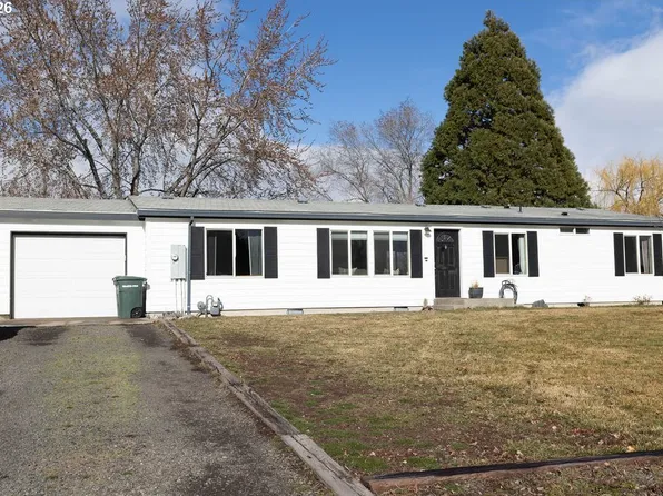 10500 W 5th St, Island City, OR 97850