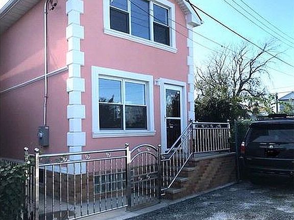 3rd image of 345H 87 Beach St