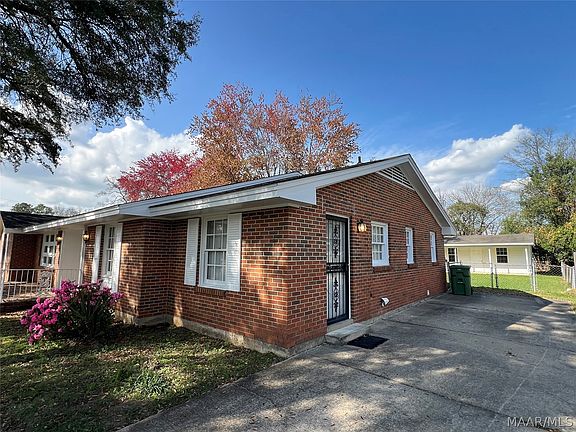 2nd image of 3243 N Colonial Dr