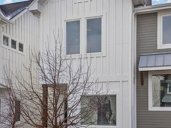 3rd image of 1117 Little Branch Ln