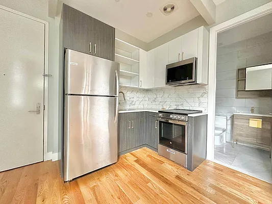 Rented by Doorway NYC, LLC | media 3