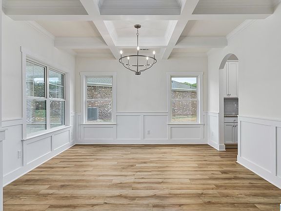 3rd image of 143 Chesire Cove Ln