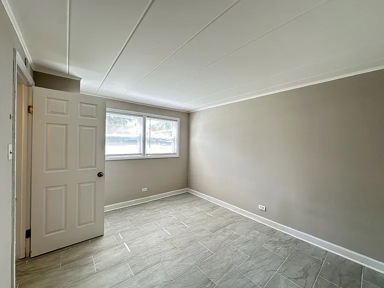 9630 Ivanhoe Ave #2 — Photo 17