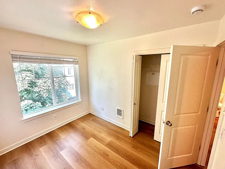 4218 Pasadena Pl NE #4232 — Photo 6