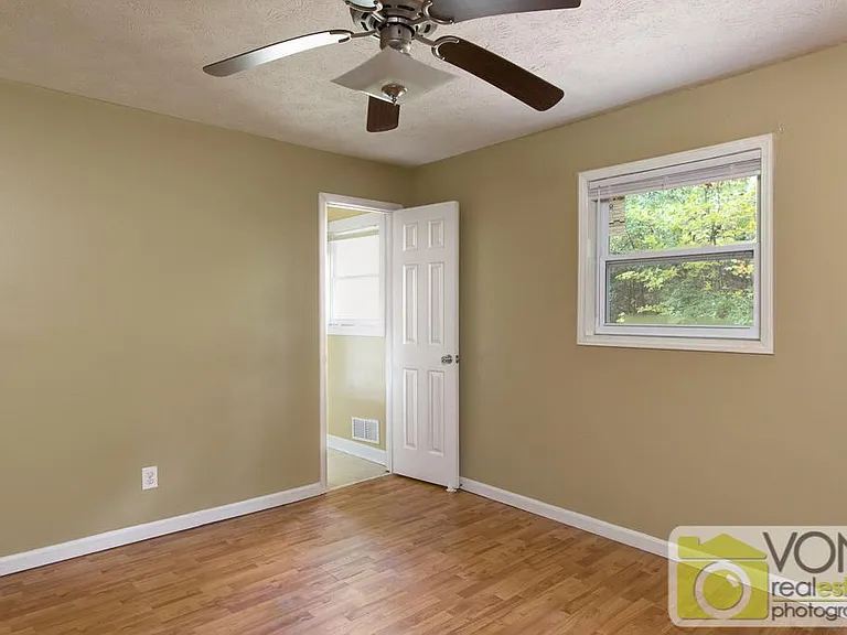 4156 Clearview Dr — Photo 6