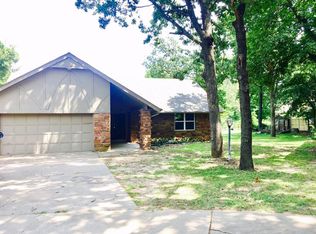 402 W 32nd Pl, Sand Springs, OK 74063