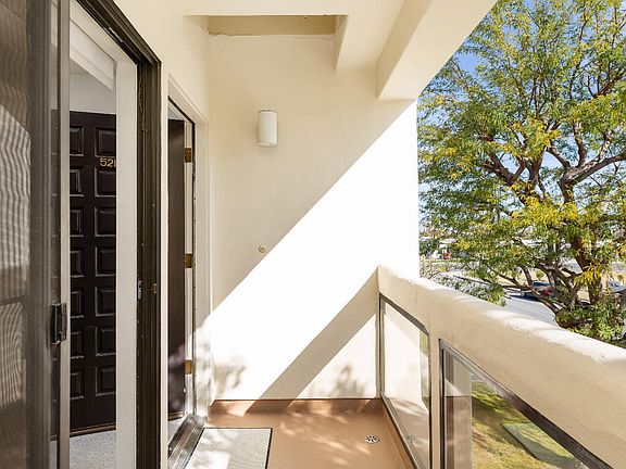 4th image of 255 E Avenida Granada Unit 521