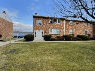 61 Old Lyme Dr #A, Buffalo, NY