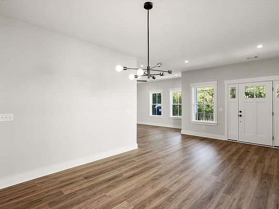 4th image of 5406 Mildred St