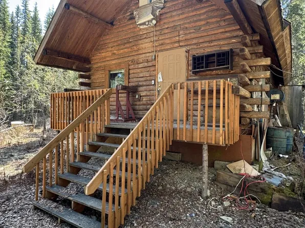 540 Ookpik Way, Fairbanks, AK 99709