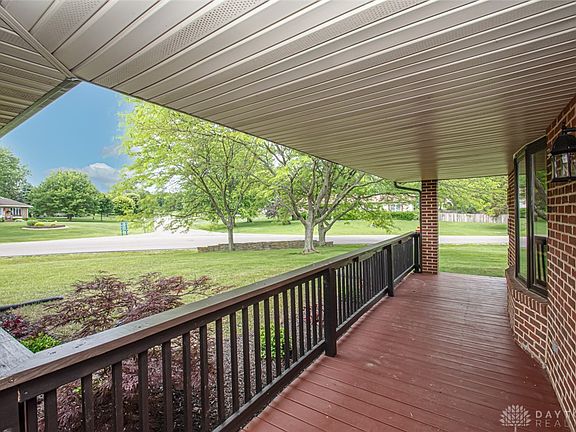 2nd image of 40 Lakengren Dr
