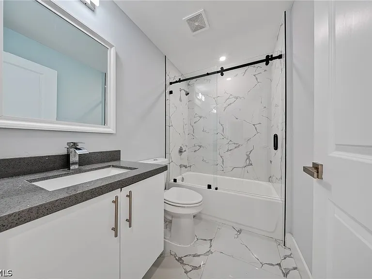 738 Sunrise Blvd — Photo 19