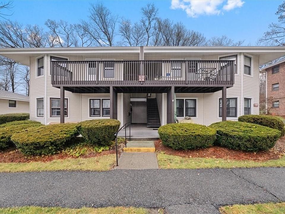 1st image of 33 Warwick Place #C