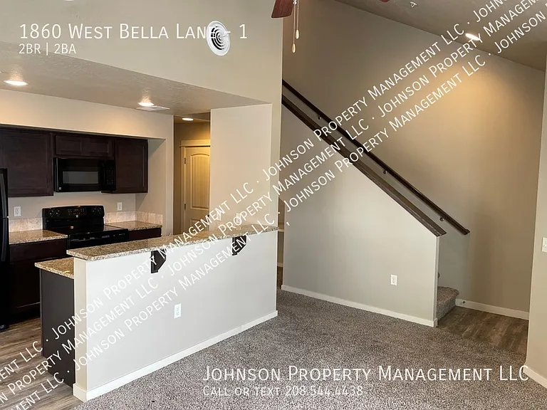 1860 W Bella Ln #1 — Photo 4