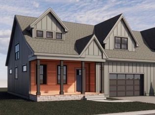2 Primrose Ln #2, Ipswich, MA 01938