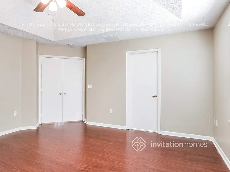 1218 Oakwater Dr — Photo 10