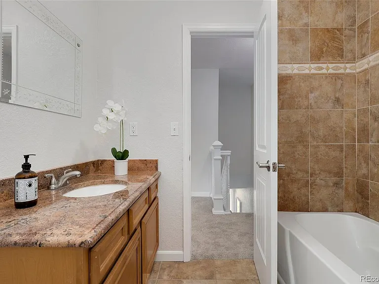 3723 S Granby Way — Photo 17