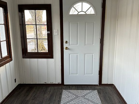 4th image of 802 Milligan St