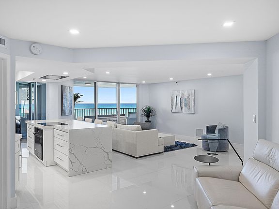 3rd image of 5200 N Ocean Drive #203
