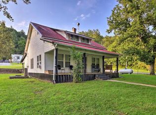 6365 Albany Rd, Burkesville, KY 42717