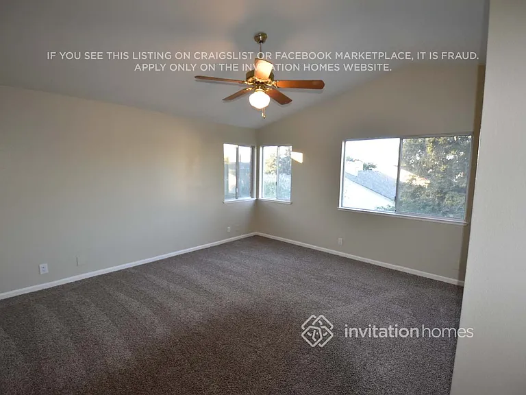 8107 Helmsdale Dr — Photo 16