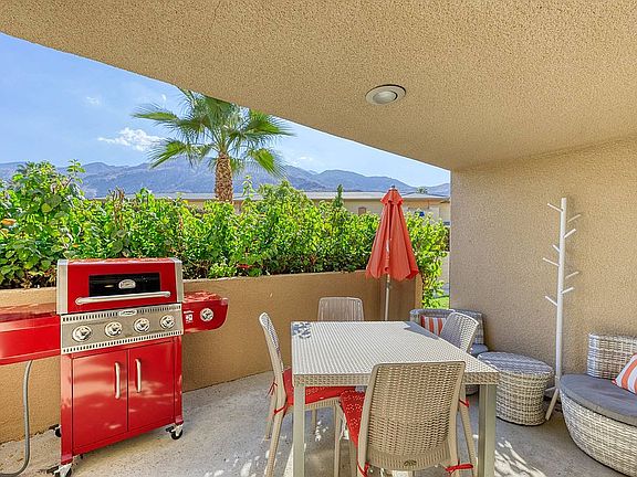 5th image of 222 N Calle El Segundo APT 509