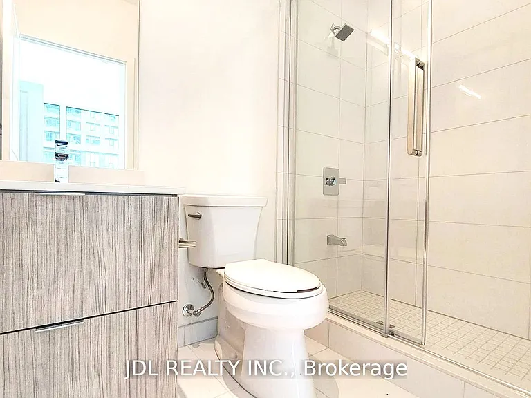395 Bloor St E #3802 — Photo 5