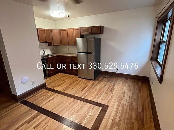 4th image of 21 S Highland Ave APT 1