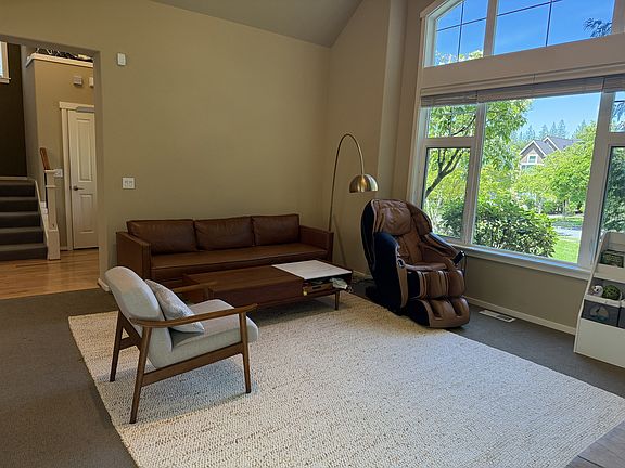 3rd image of 3438 NE Marion Ln