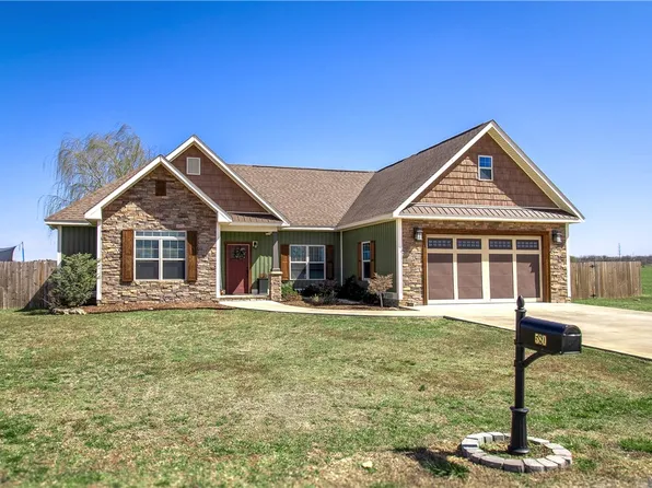 580 S Ezell Dr, Kansas, OK 74347